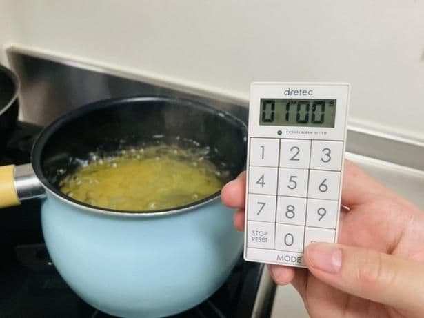 1分間ゆでる(▶麺はどうなった?)