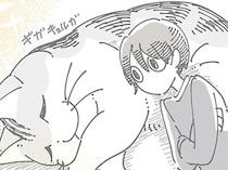「もしも巨大なネコだったら」ネコの体を枕にする妄想をしてみた