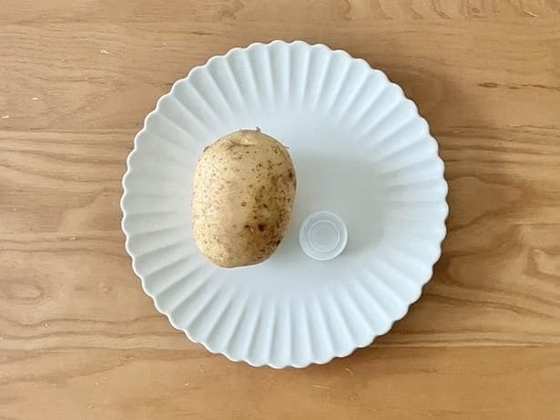 じゃがいもを用意したら…(▶次へ)