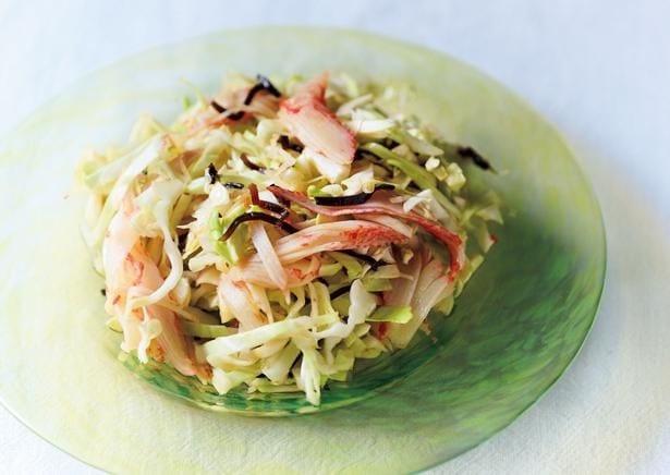 ポン酢と塩昆布で、うまみ満点さっぱり味！キャベツのかにポンあえ