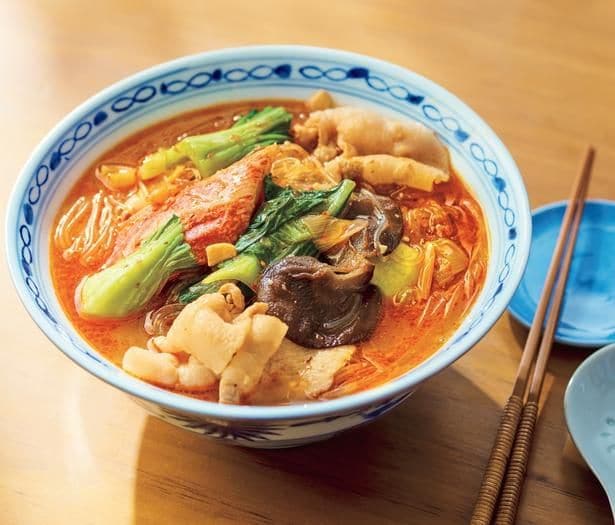 本格派の麻辣だれで専門店にも負けない味に！「麻辣湯（マーラータン）」