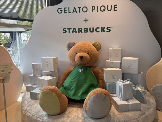 「スターバックス コーヒー渋谷cocoti店」では “ふわふわ、もこもこ！とびきりスイートなパジャマパーティー”の世界観を体験できるフォトスポットが用意された(既に終了)