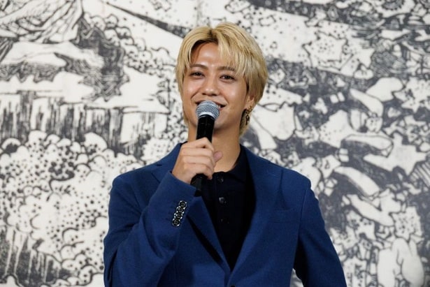 自身も日頃から絵を描くなどアートに親しんでいる高橋海人さんが、実際に北斎の作品を前にトークセッション！