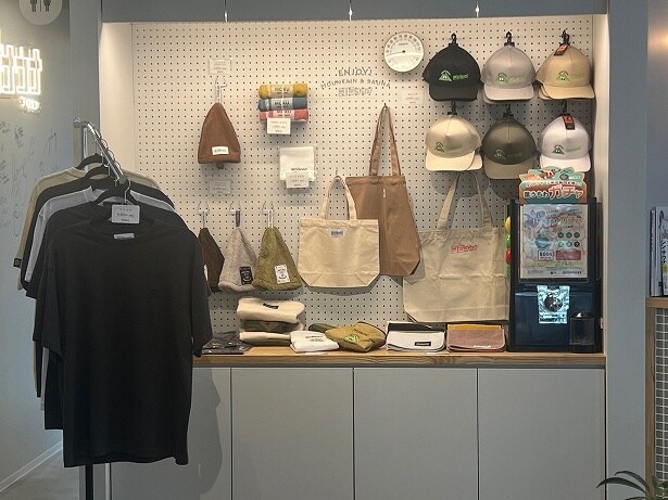 オリジナルサウナグッズも充実