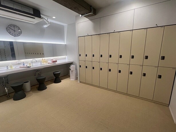 「山 yama」の更衣室