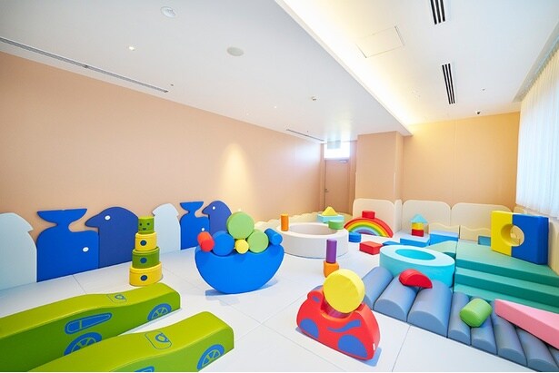 「キッズプレイルーム」なら、小さい子どもでも安心して遊ばせることができる