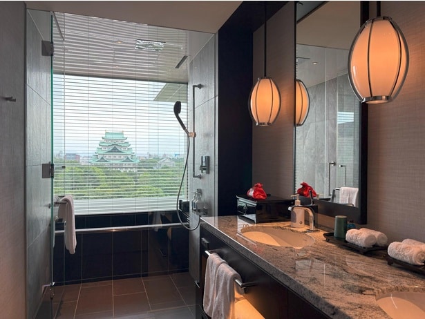 デラックスにも、もちろんビューバスを完備