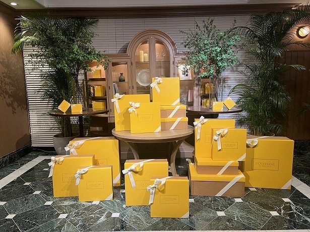 「ART OF SCENT」のコンセプトから着想を得たディナーイベントを開催