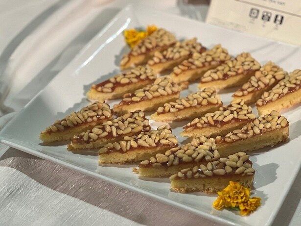 プロヴァンス伝統の焼き菓子「タルトビニョン」