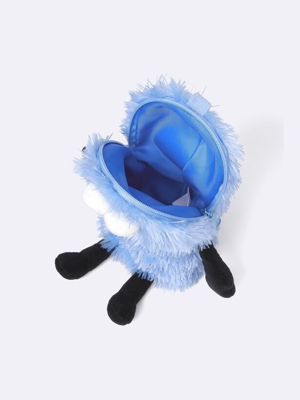 ファスナー開きでペンケースとしても使える