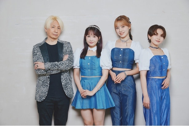 (写真左から)指揮者・藤原いくろうさん、里吉うたのさん、小林萌花さん、平井美葉さん