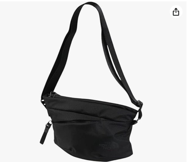 静かに映える、マットな質感。強さと軽さを兼ね備えた【ザノースフェイス】の2リットルショルダーバッグがAmazonに登場中‼