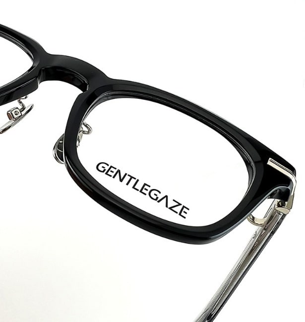 【写真】目元に立体感が生まれ、重たい印象を軽減する「テレビジョンカット」