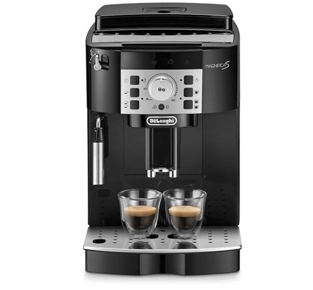 ボタンひとつで本格コーヒー！カフェ顔負けの味を自宅で！【デロンギ】の全自動コーヒーマシンがAmazonに登場中！