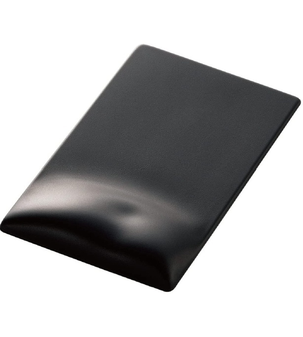 医療発想の素材と設計。手首から肩まで、負担を軽減する一枚【エレコム】のマウスパッドがAmazonに登場中‼