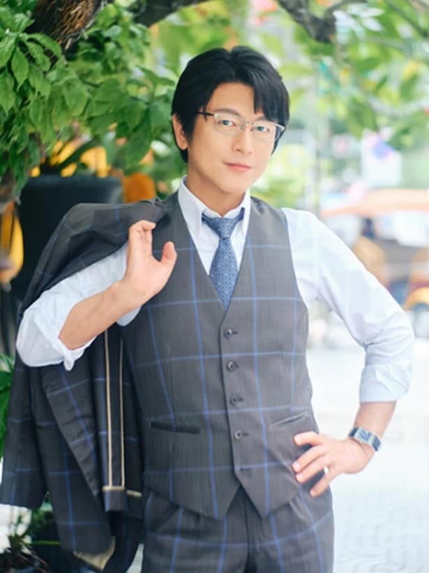 ジン役：及川光博