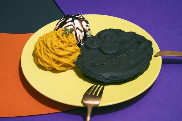 豊洲店限定「かぼちゃモンブランのハロウィンワッフル」(1480円)