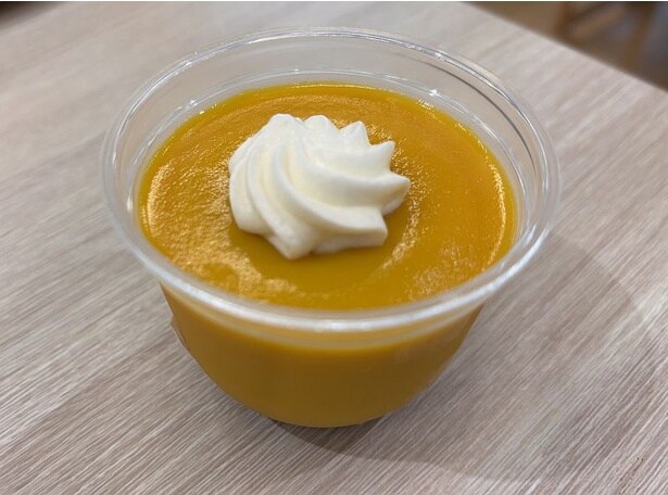 毎年人気の「かぼちゃの濃厚プリン」。今年はニュージーランド産を使用