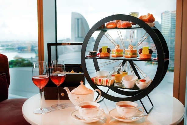 巨峰＆シャインマスカットアフタヌーンティー(ザ・カハラ・ホテル＆リゾート 横浜)