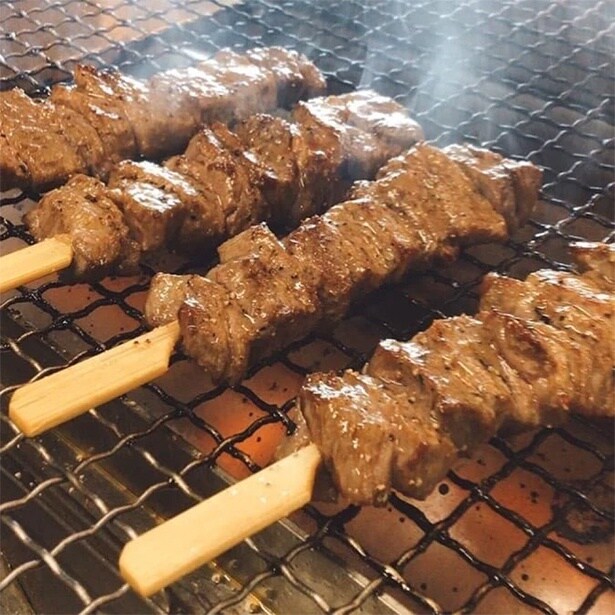 米沢牛の串焼き