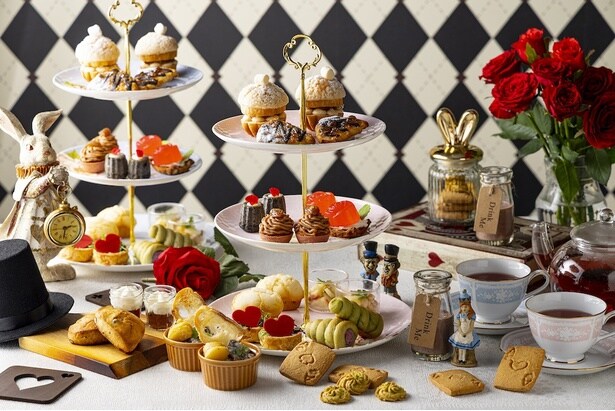 プティ・ブーランジェリー「アリスとハートの女王様のお茶会」(ヒルトン東京)