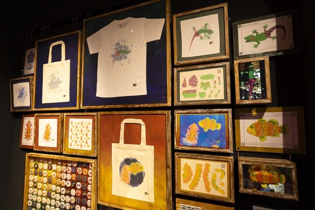 自分だけのオリジナルグッズが作れる「スケッチファクトリー」も！