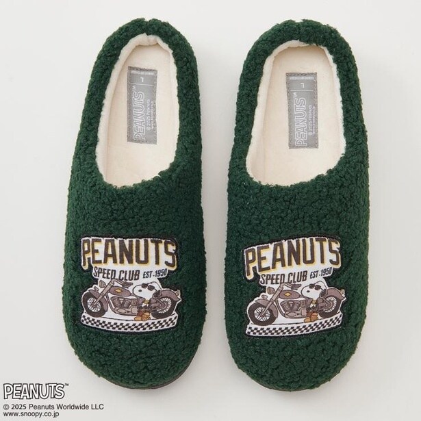 「メンズ クロッグシューズ」(2530円) 