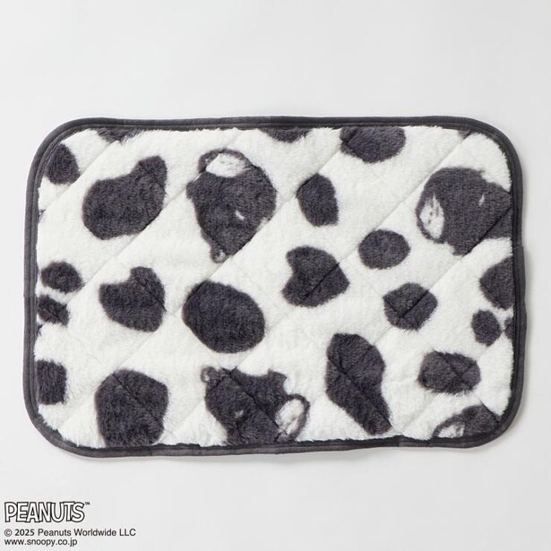 「枕パッド」(759円) 