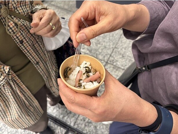 添えられた日野菜の漬物も「どこで買えますか？」と大人気！