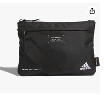 必要なものだけ、スマートに。毎日に寄り添うサコッシュ【アディダス】のショルダーバッグがAmazonに登場中‼