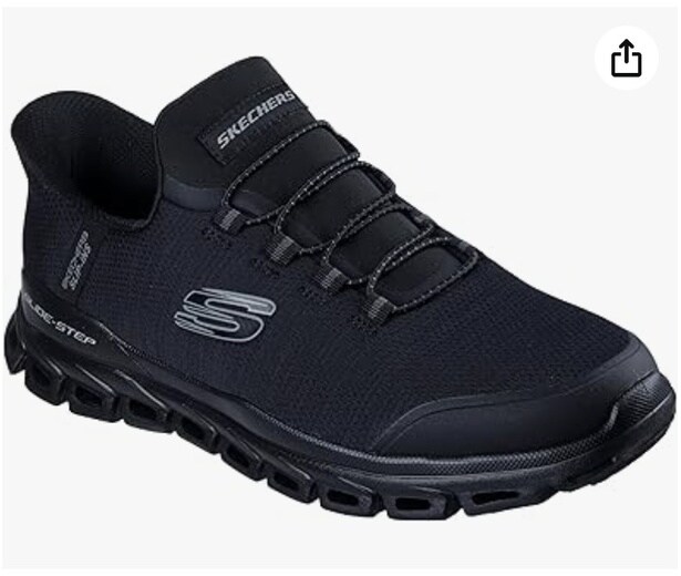 歩きやすさの新常識！【スケッチャーズ】の手を使わずに履けるスニーカーがAmazonに登場中！