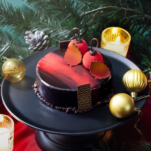 【写真】鮮やかなグラサージュに目を奪われる。「シャビーナ レガロ 2025」4号／ 2～4人用 、6480円