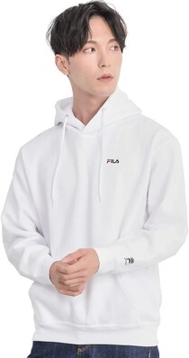 ゆったりシルエットが魅力！【フィラ】のユニセックススウェットパーカーで快適に着こなせる Amazonで販売中！