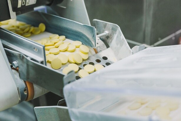 水分が多いとうまく成形できないため、そのバランスに苦労したという