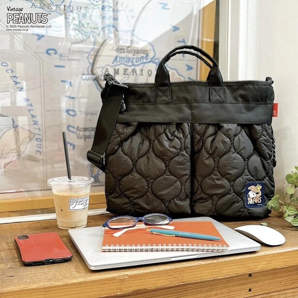 「A4ワイド」(7480円)