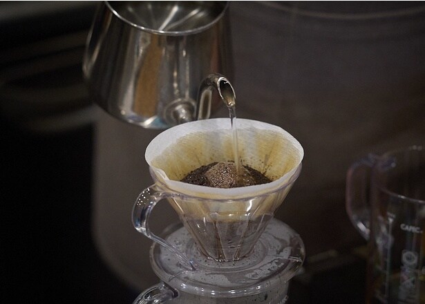 ドリッパーは扱いやすく、手頃な価格で買えるのではじめての人にもすすめやすい