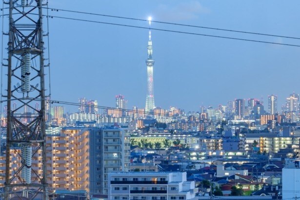 夜は輝くスカイツリーを望むことも