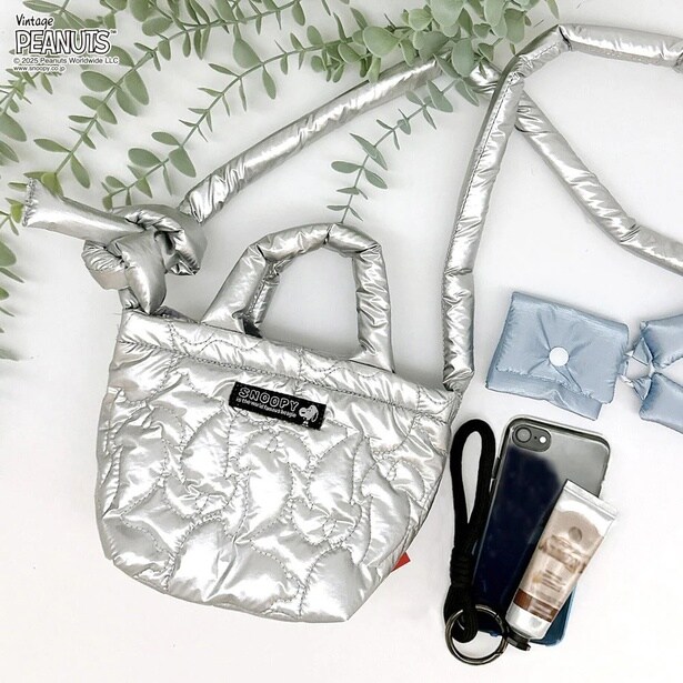 「ベビールー(シャイニーシルバー)」(4620円)