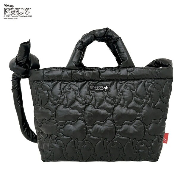 シャイニーブラックの「ミディアム」