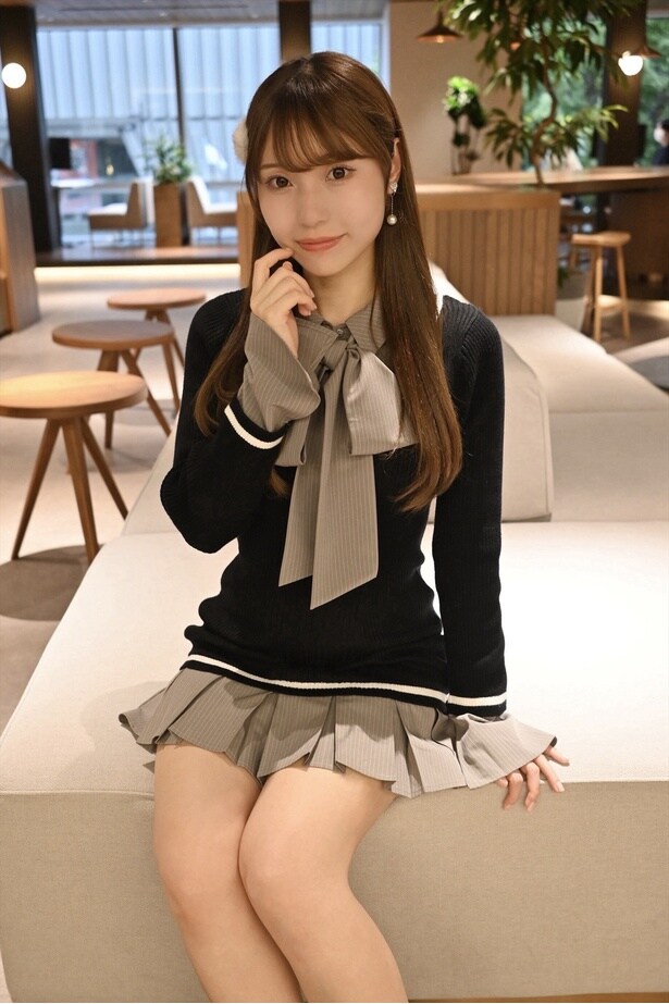 「写真集として本になったのがすごいうれしいですし、見た瞬間にすごい感動しました」