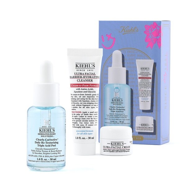 「水色ピールセラム ホリデーセット」(6600円) 