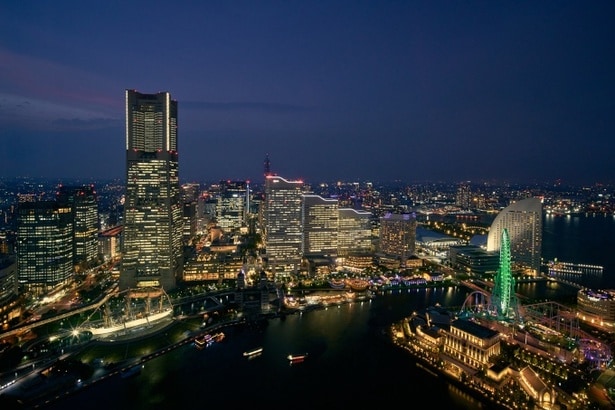【写真】宝石のようにきらめく、みなとみらいの夜景を独り占め