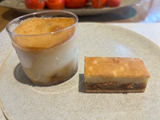 「Mr. CHEESECAKE Petit クルミッ子」(左)と「ミスチ クルミッ子」(右)