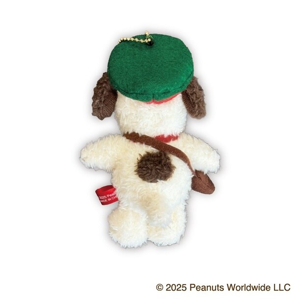 ふかふかのしっぽが付いた後ろ姿もかわいい