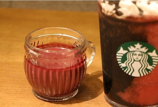 アサイーベリーだけでなく、ラズベリー、カシス、ブラックベリーフレーバーも使用したアサイーベリーベース