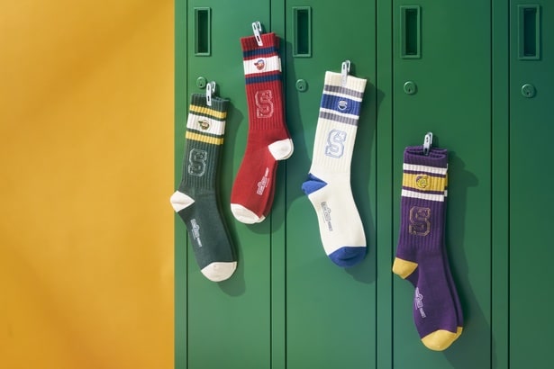 「ラインソックス」(1980円) 