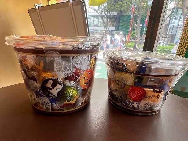 店舗に置かれている見本には負けられない!?