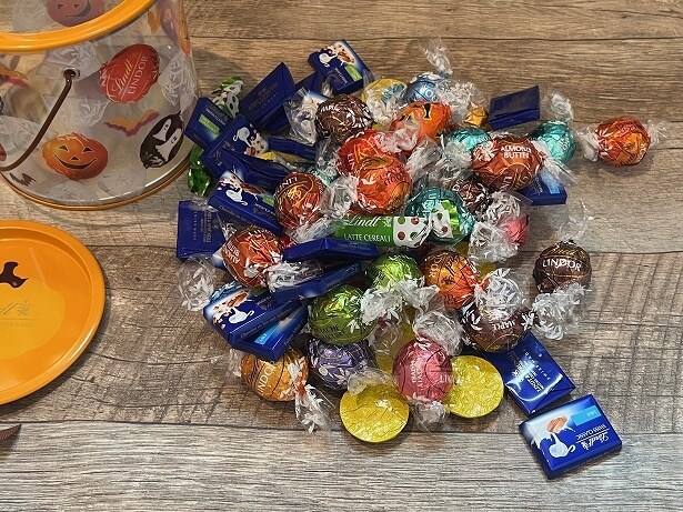 これだけあれば、しばらくチョコレートには困らない