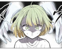 【ホラー？】仕事に疲れた女子が眠っていると、背後から青白い腕のお化けが現れて…【作者に聞いた】