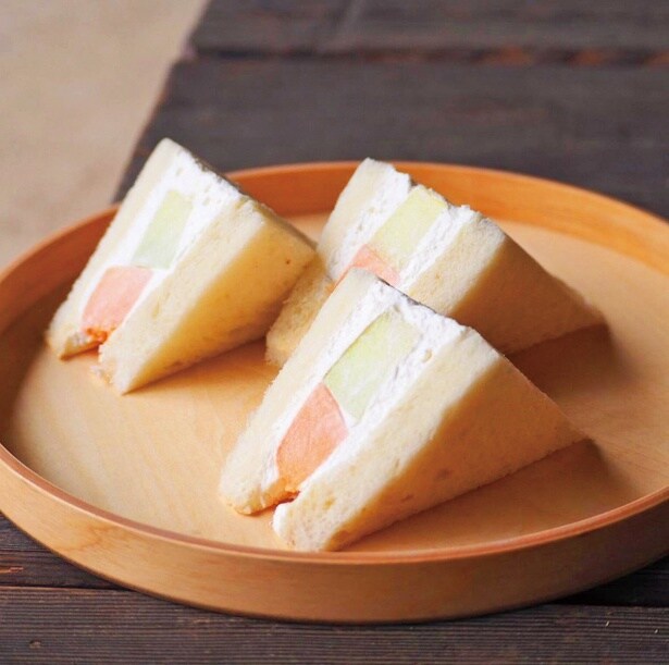 パンとエスプレッソと嵐山庭園/季節のフルーツサンド(1600円)